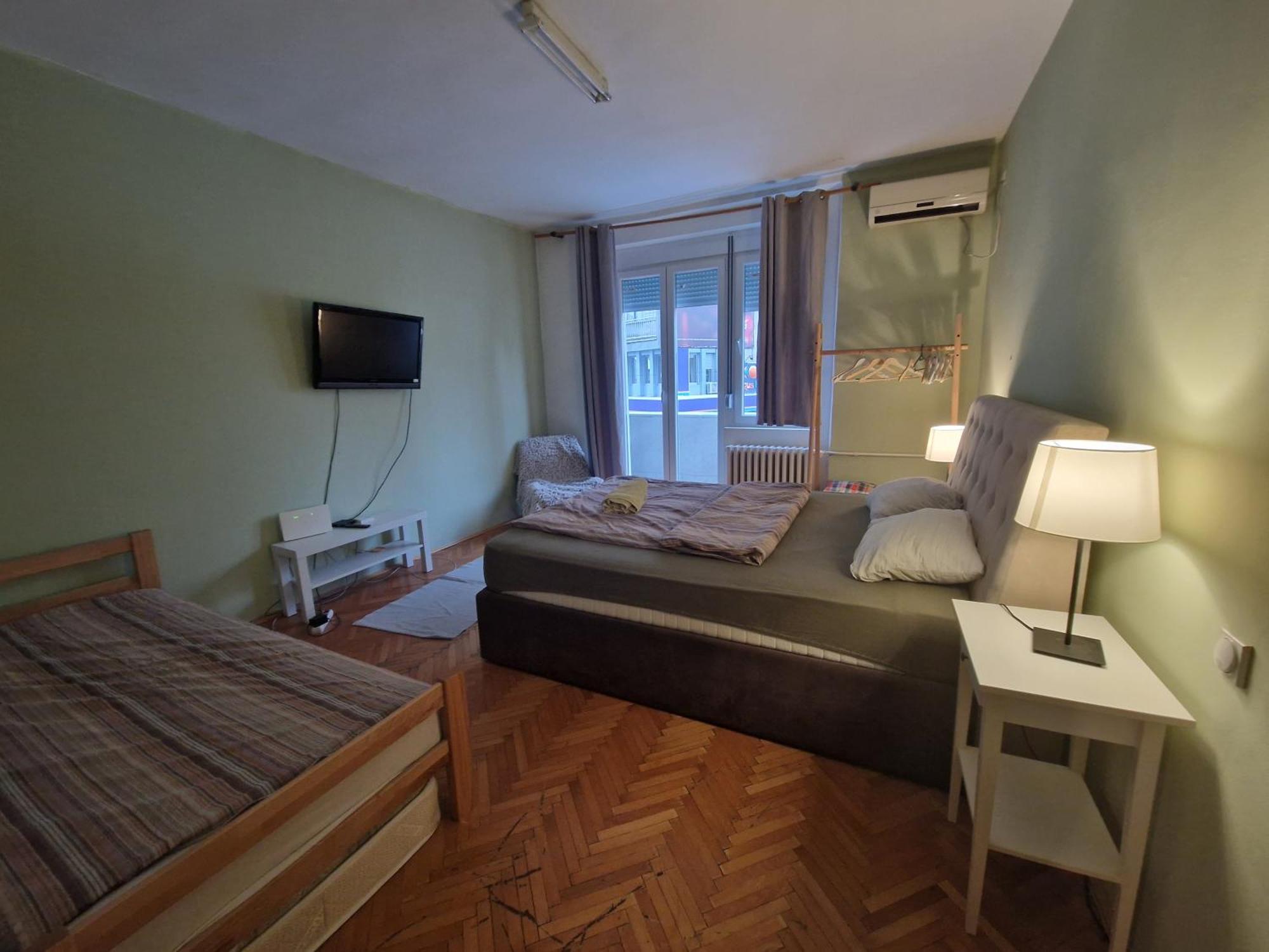 Central Station Private Rooms Belgrad Dış mekan fotoğraf