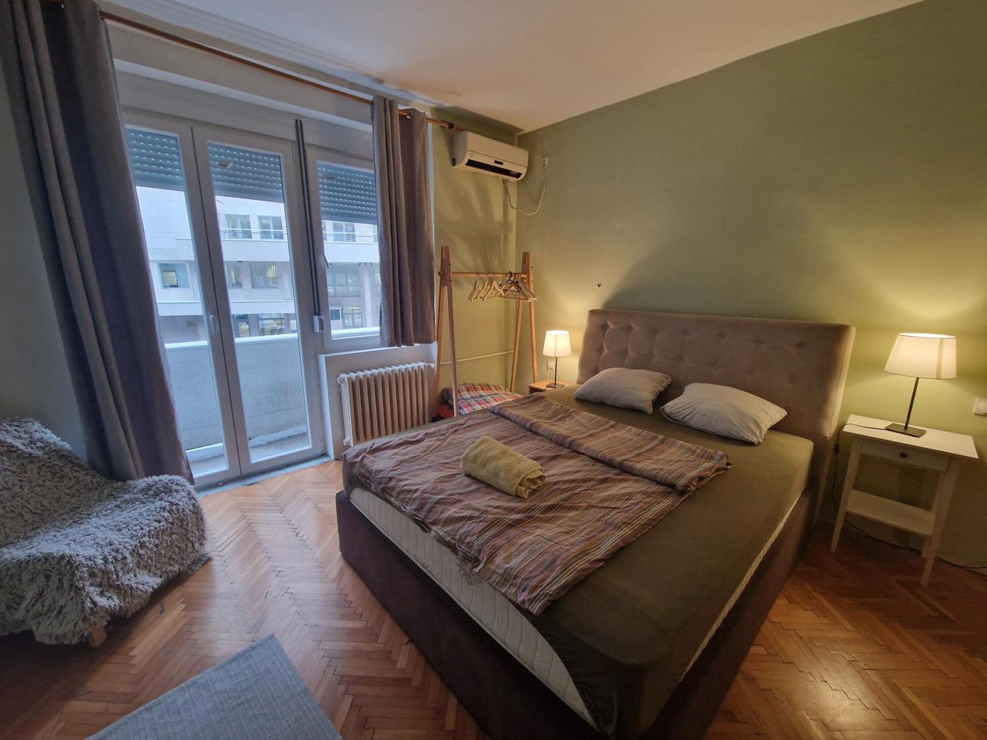 Central Station Private Rooms Belgrad Dış mekan fotoğraf